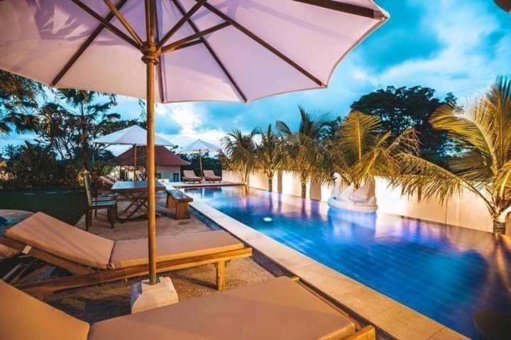 Jing Jang Villa Ungasan  Exterior photo
